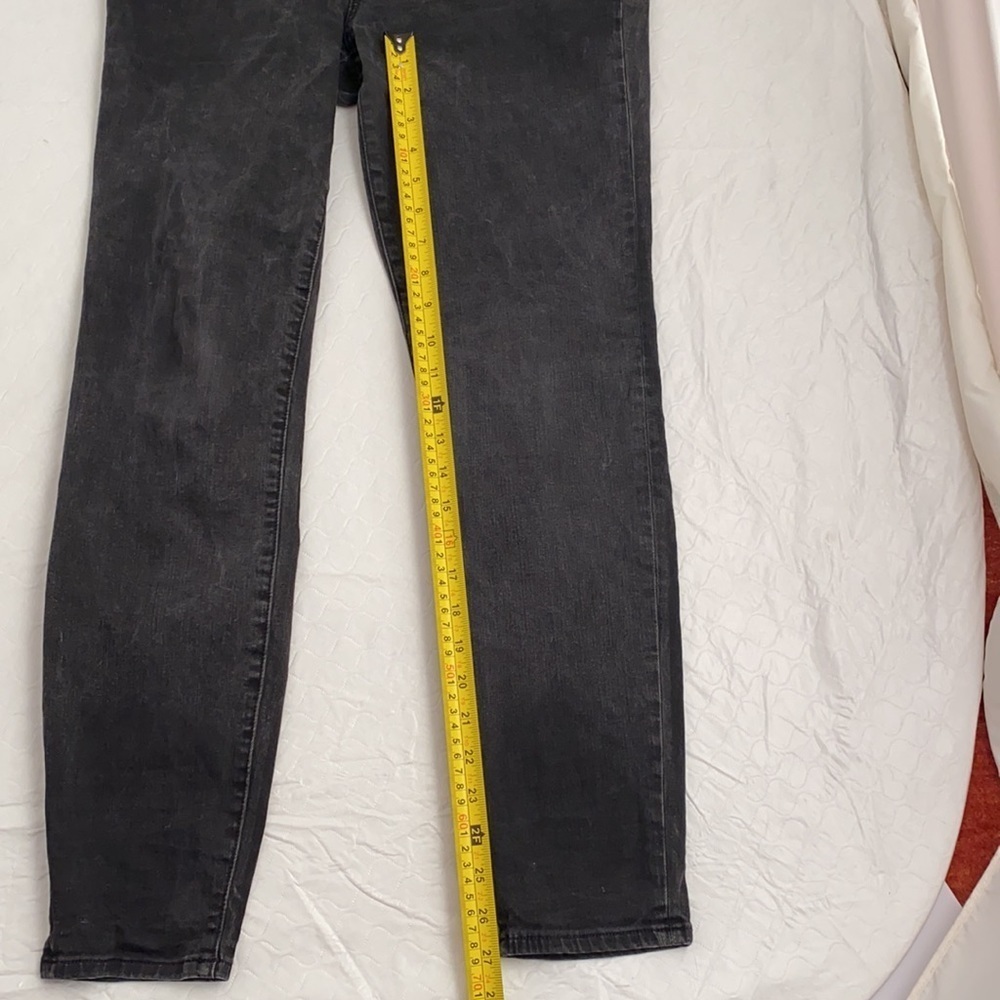 Madewell black distressed high riser skinny jeans - Picture 10 of 14